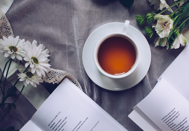 Tasse Tee bei einer MIkropause - Blogartikel von simply-good-coaching.de/blog